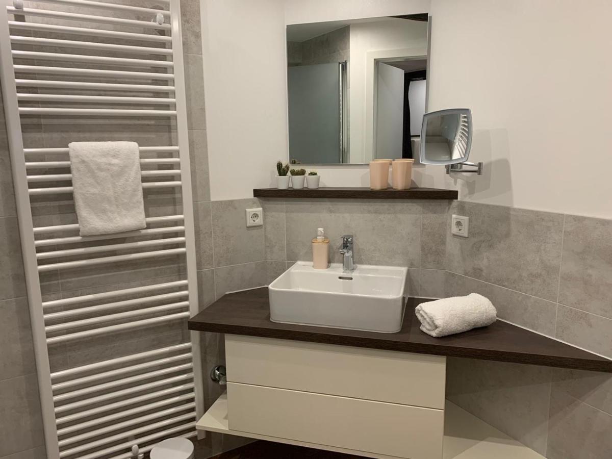 Hotel Zum Braunen Hirschen Bad Driburg Ngoại thất bức ảnh
