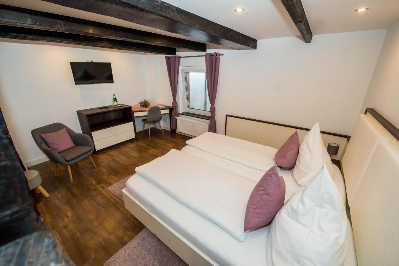 Hotel Zum Braunen Hirschen Bad Driburg Ngoại thất bức ảnh